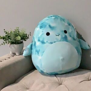 Squishmellow Plush Whale - Danika
